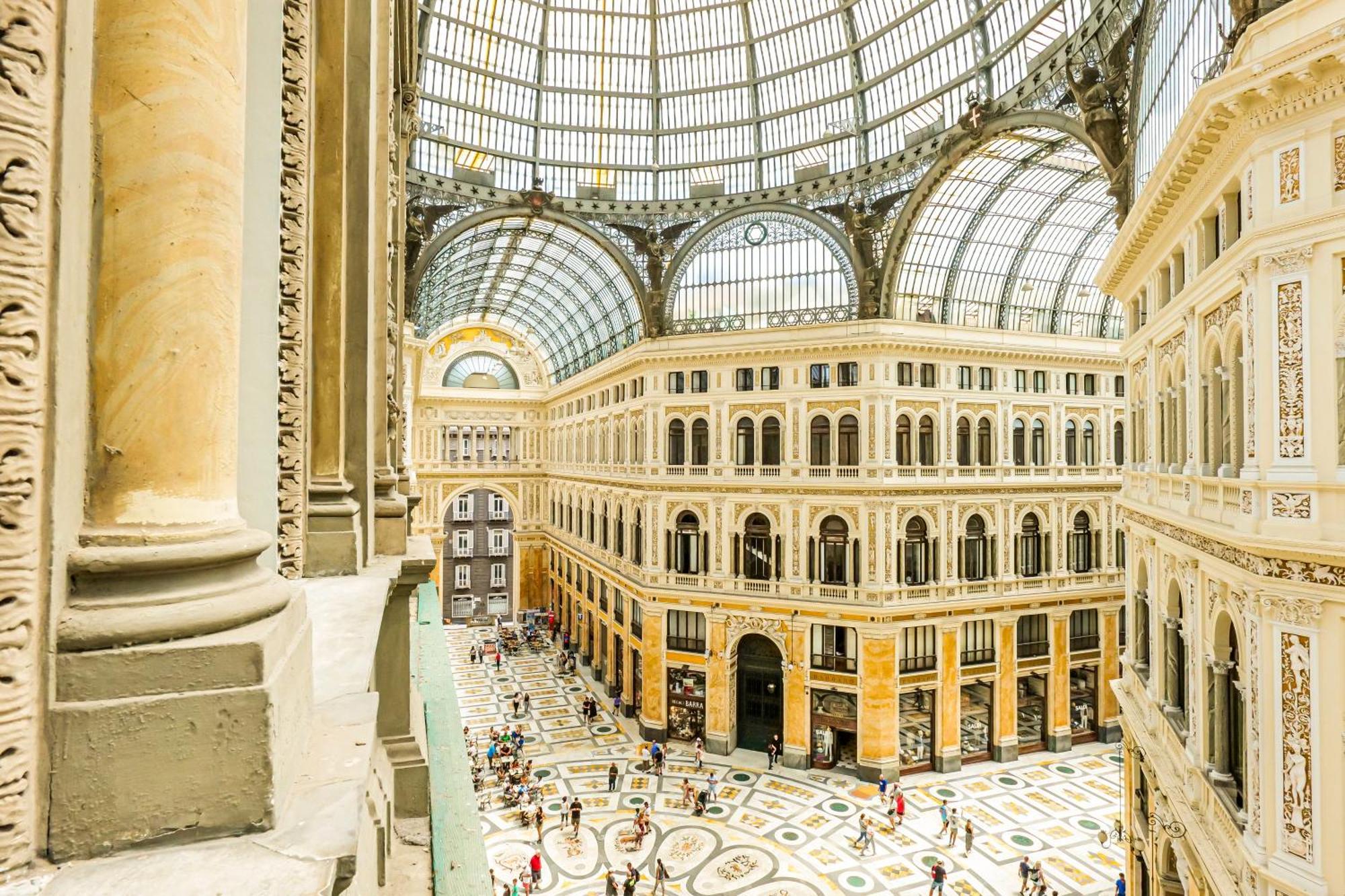 Maison San Carlo Luxury Suites Неаполь Экстерьер фото